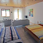 Affittacamere Gaestehaus Alba - Garantiert Tickets Fuer Rulantica Und Europa Park Ueber Uns 3*