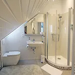 Gaestehaus Alba - Garantiert Tickets Fuer Rulantica Und Europa Park Ueber Uns Affittacamere Rust