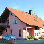 Gaestehaus Alba - Garantiert Tickets Fuer Rulantica Und Europa Park Ueber Uns Rust
