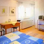 Affittacamere Gaestehaus Alba - Garantiert Tickets Fuer Rulantica Und Europa Park Ueber Uns 3*