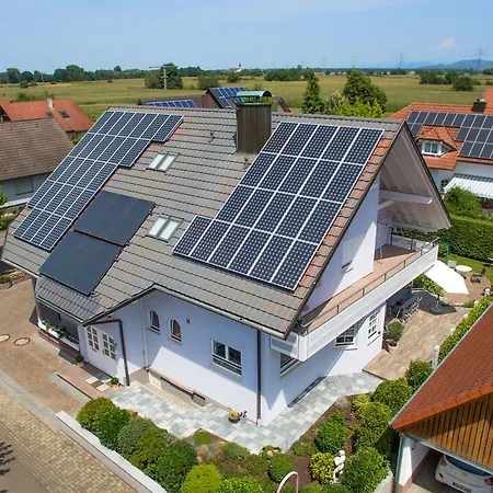 بيت ضيافة Gaestehaus Alba - Garantiert Tickets Fuer Rulantica Und Europa Park Ueber Uns روست
