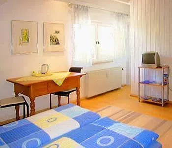 ゲストハウス Gaestehaus Alba - Garantiert Tickets Fuer Rulantica Und Europa Park Ueber Uns 3*