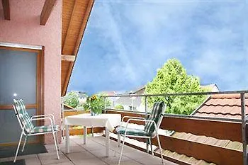 Gastehaus Alba: Europa-park And Rulantica Guaranteed Entry Guest house Rust