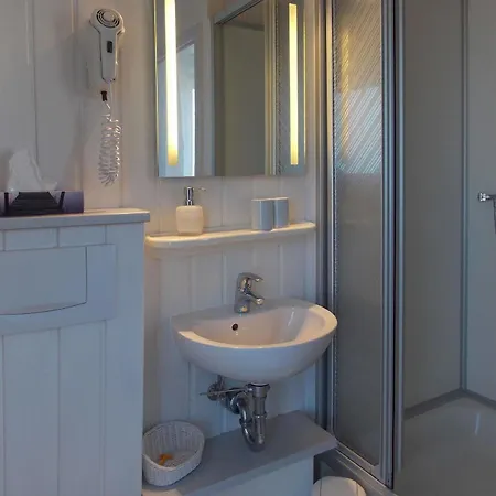 Alba - Sie Bekommen Garantiert Eintrittskarten Für Den Europapark Und Für Rulantica über Uns, Zusätzlich Zum Limitierten Kontingent 3* Rust